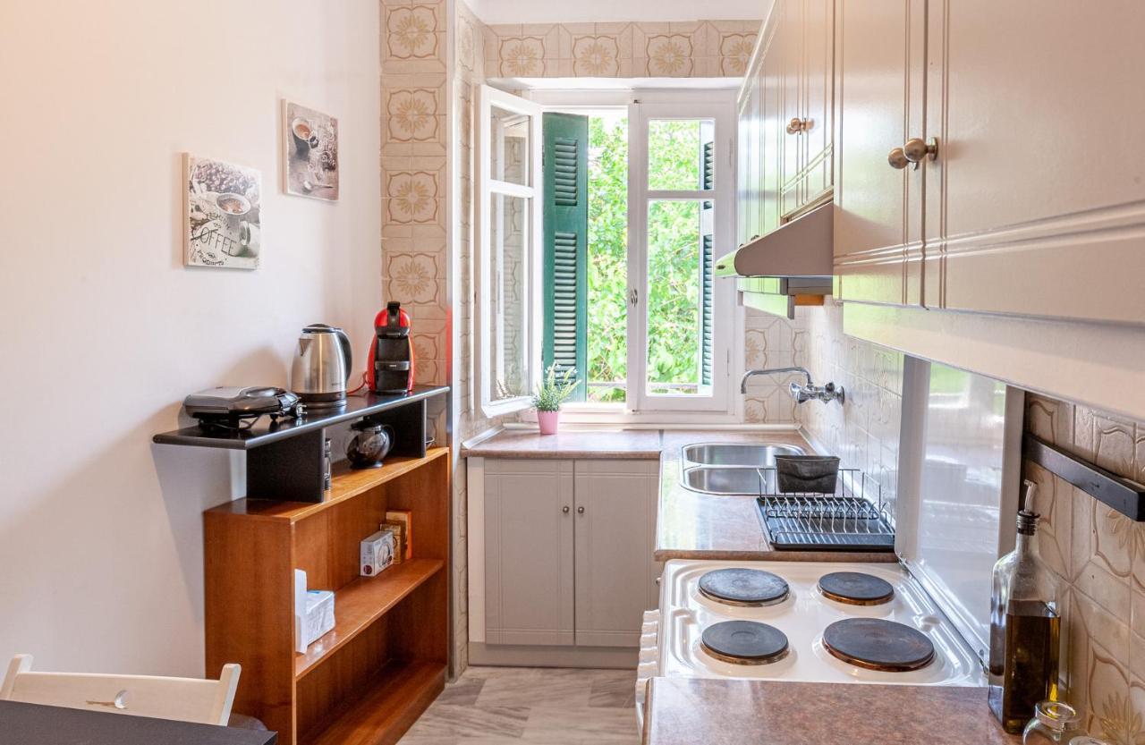 Sunny Apartment On The 2Nd Floor In Bohemian Psiri In Athens' Historic Center-In Vivo Apartments Eksteriør billede