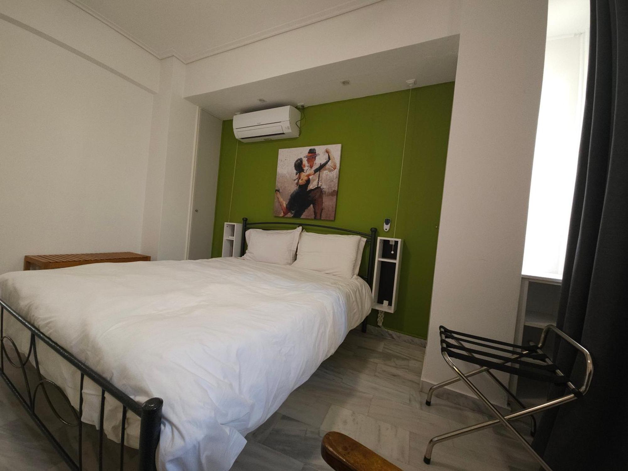 Sunny Apartment On The 2Nd Floor In Bohemian Psiri In Athens' Historic Center-In Vivo Apartments Eksteriør billede